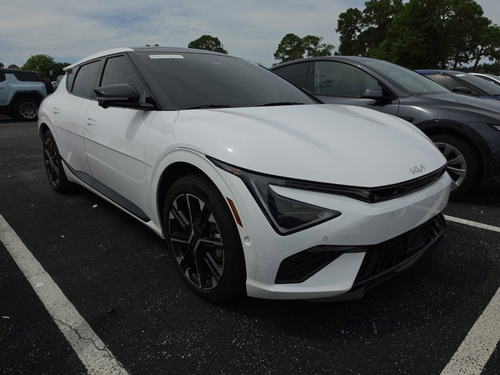 Certified 2025 Kia EV6 GT-Line AWD/4WD image 2