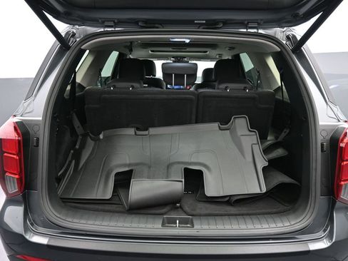 Certified 2025 Hyundai Palisade Limited image 25