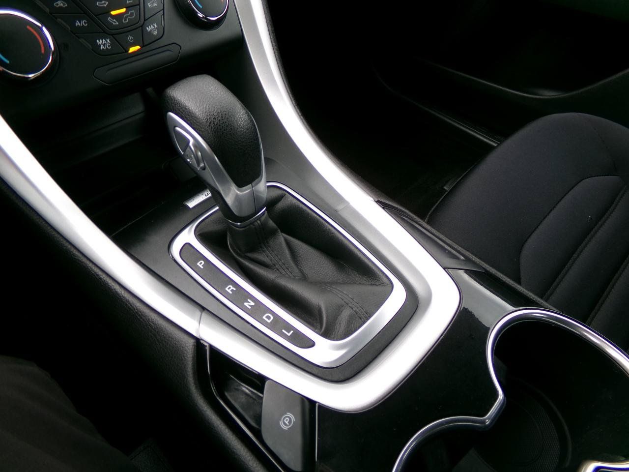 Used 2014 Ford Fusion SE FWD image 24