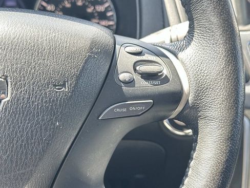 Used 2019 Nissan Pathfinder SL FWD image 24