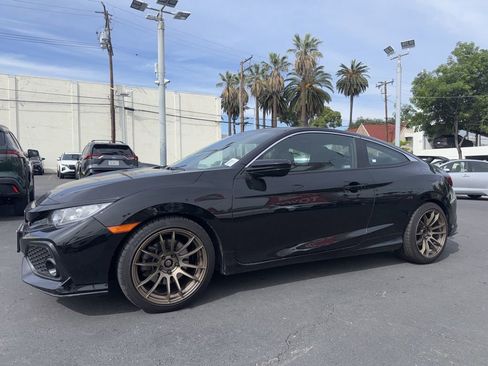 Used 2018 Honda Civic Si image 9