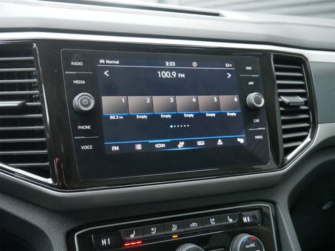 Used 2022 Volkswagen Atlas SEL Premium image 22