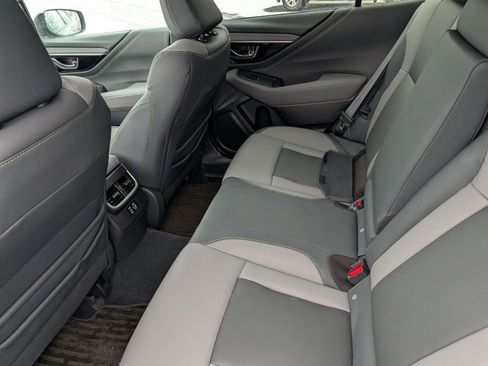 Used 2025 Subaru Outback Onyx Edition image 21