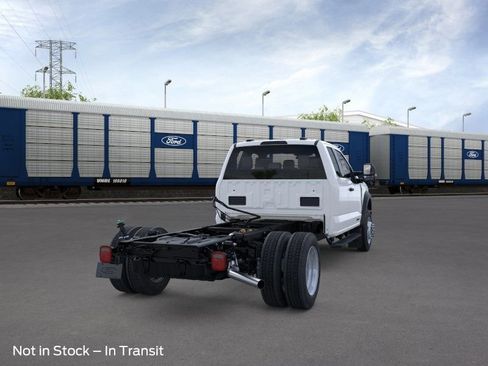 New 2026 Ford F550 4x4 SuperCab Super Duty image 9