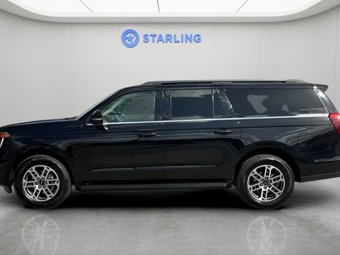 Used 2025 Ford Expedition Max Active RWD image 3
