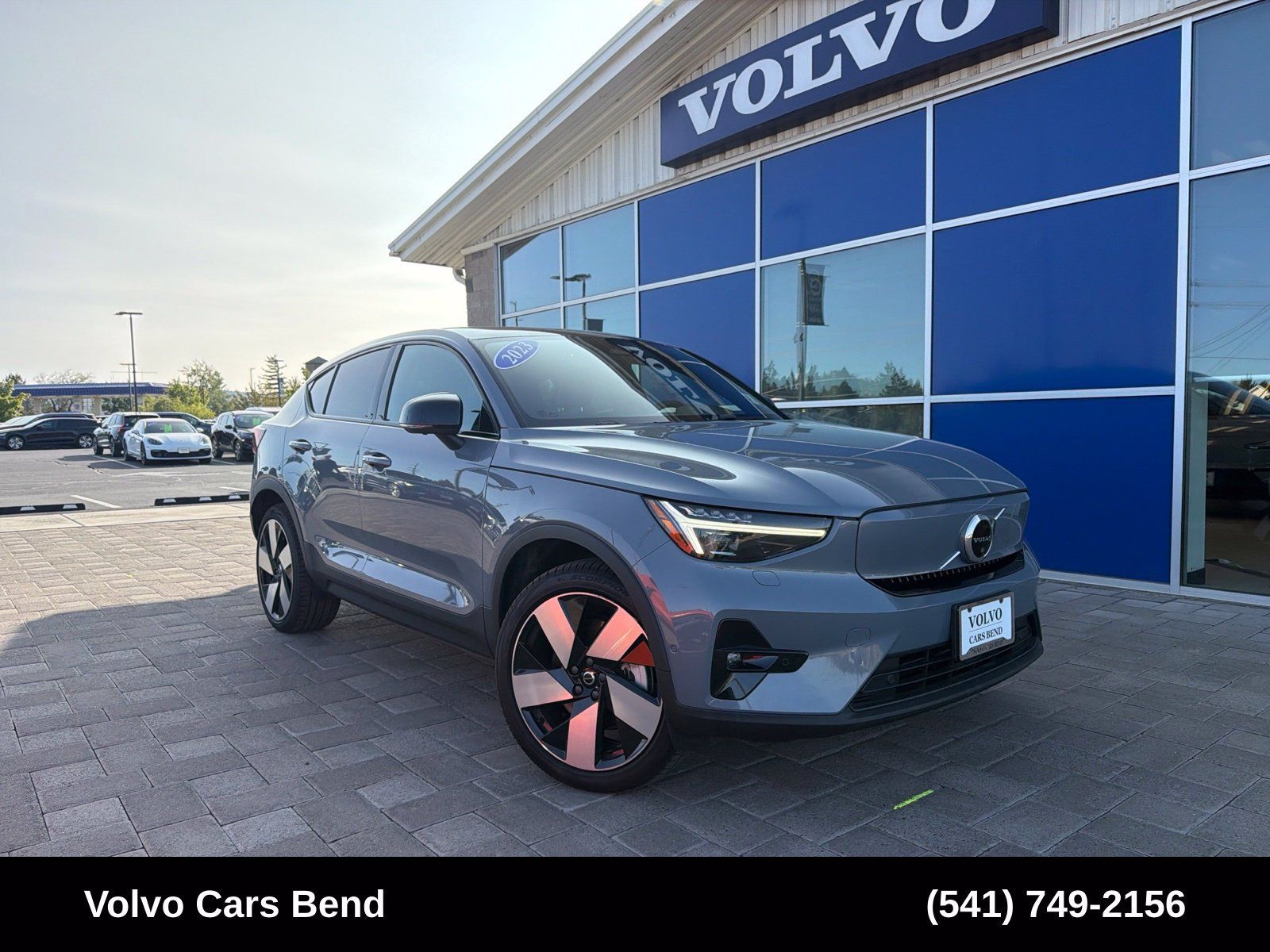 Used 2023 Volvo C40 P8 Recharge Ultimate AWD/4WD image 1