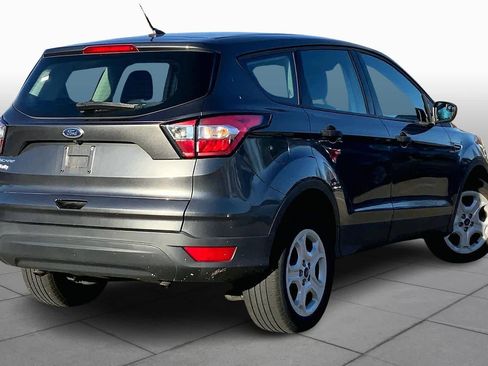 Used 2017 Ford Escape S image 12