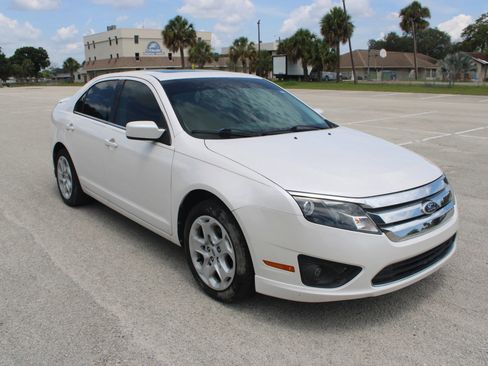 Used 2011 Ford Fusion SE w/ 202A Rapid Spec Order Code FWD image 20