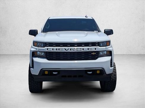 Used 2021 Chevrolet Silverado 1500 Custom RWD image 2