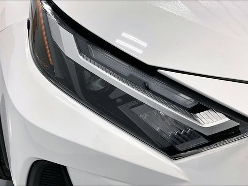 Used 2024 Toyota RAV4 XLE image 38