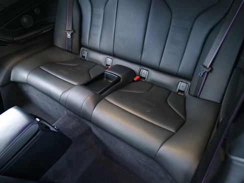 Used 2020 BMW M4 Coupe w/ Competition Package image 48