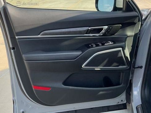 Used 2024 Kia Telluride SX Prestige X-Line image 24