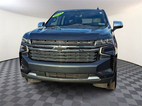 Used 2021 Chevrolet Tahoe Premier w/ Premium Package image 2