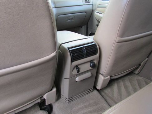 Used 2003 Ford Explorer Sport XLT image 26