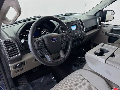 Used 2016 Ford F150 XLT w/ Equipment Group 301A Mid image 9