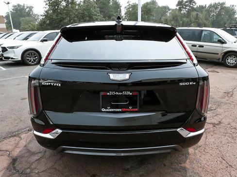 Used 2025 Cadillac Optiq Luxury 1 AWD/4WD image 5