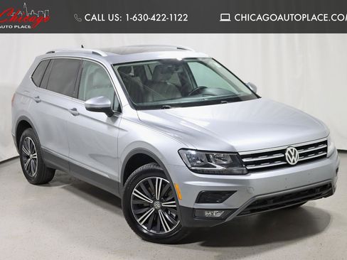 Used 2019 Volkswagen Tiguan SEL w/ 3rd Row Seat Package image 1