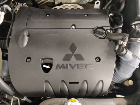 Used 2019 Mitsubishi Outlander Sport LE image 30