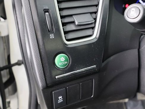 Used 2015 Honda Civic EX-L image 14