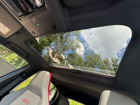 New 2025 Volkswagen GTI SE image 33