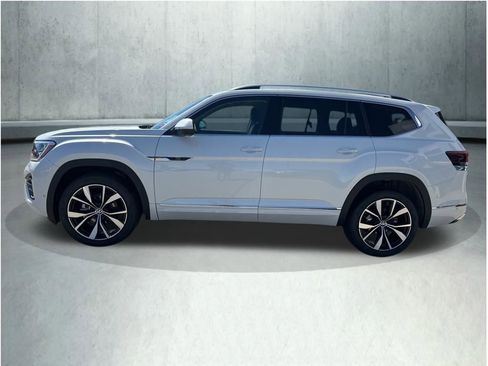 New 2026 Volkswagen Atlas SEL Premium R-Line AWD/4WD image 2