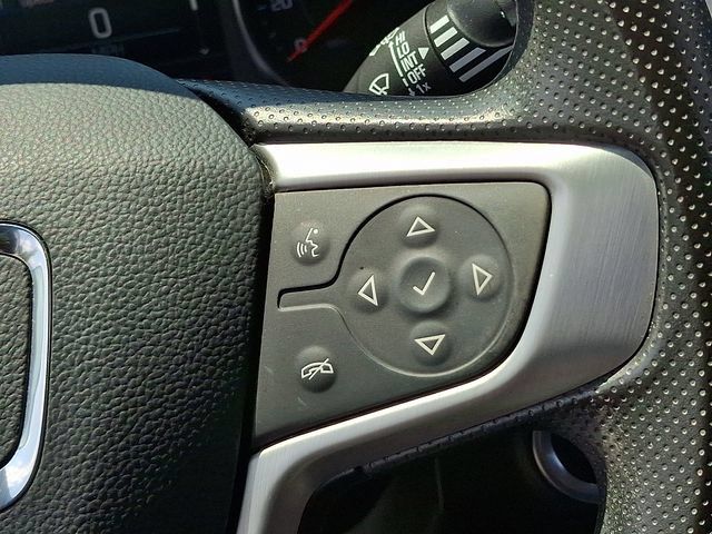 Used 2024 GMC Terrain SLE w/ Driver Convenience Package FWD image 21