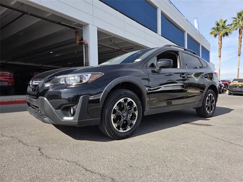 Used 2021 Subaru Crosstrek 2.0i Premium w/ Popular Package #3 image 2