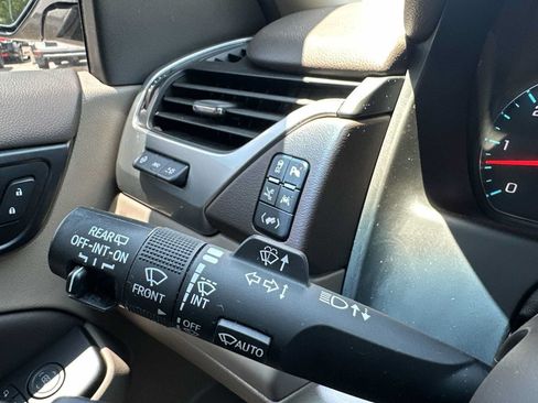Used 2019 Chevrolet Tahoe Premier AWD/4WD image 29