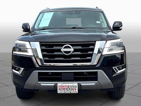 Certified 2024 Nissan Armada SV image 3