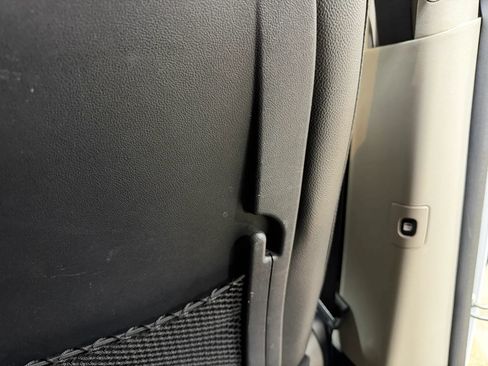 Used 2019 Dodge Grand Caravan SXT FWD image 73