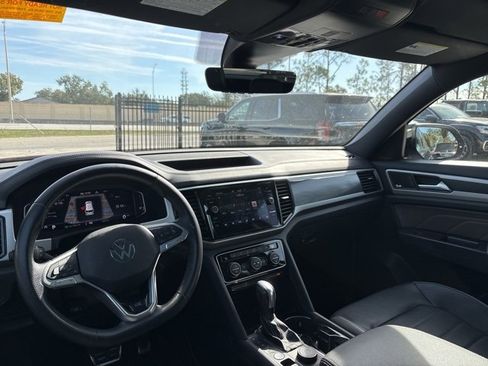 Used 2023 Volkswagen Atlas Cross Sport SEL Premium R-Line image 13