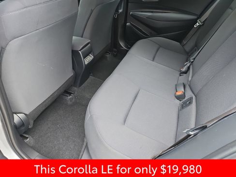 Used 2023 Toyota Corolla LE FWD image 32