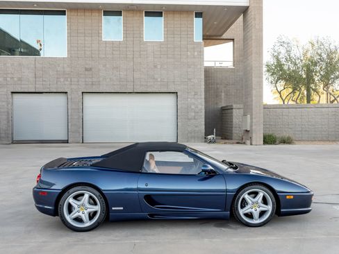 Used 1995 Ferrari F355 Spider RWD image 27
