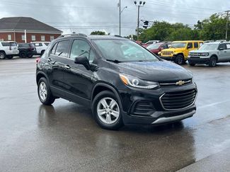 Used 2018 Chevrolet Trax LT w/ LT Convenience Package video 2