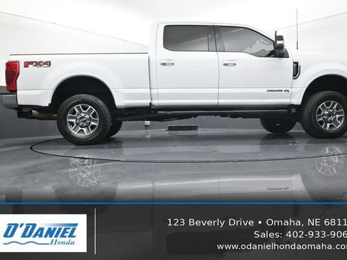 Used 2022 Ford F250 Lariat w/ Lariat Value Package AWD/4WD image 13
