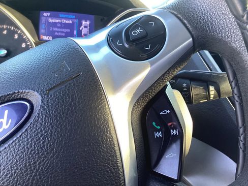 Used 2013 Ford Escape SE image 25