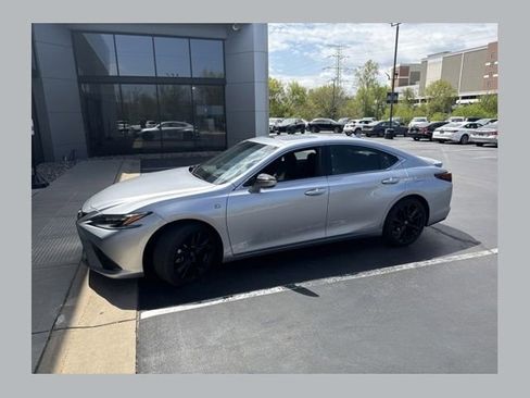 Used 2023 Lexus ES 350 F Sport FWD image 1