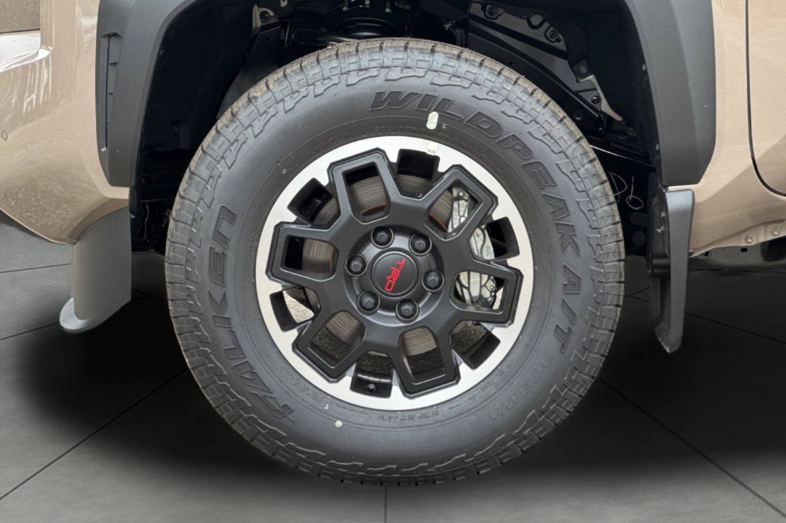 New 2026 Toyota Tacoma TRD Off-Road w/ TRD Off Road Premium Package AWD/4WD image 33