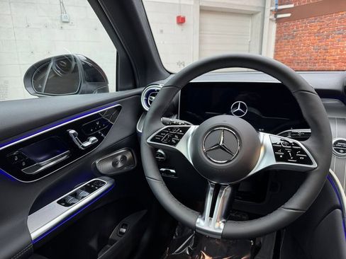 New 2026 Mercedes-Benz GLC 300 GLC 300 image 13