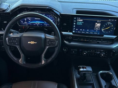 Used 2024 Chevrolet Silverado 1500 High Country w/ Technology Package AWD/4WD image 14