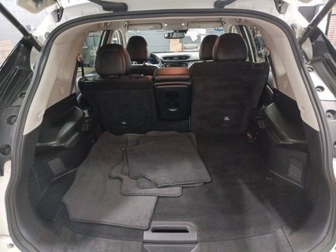 Used 2018 Nissan Rogue SL image 31