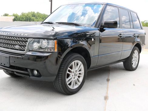 Used 2010 Land Rover Range Rover HSE AWD/4WD image 48
