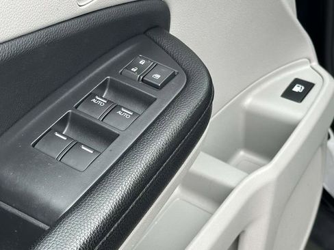 Used 2020 Honda Pilot LX image 14