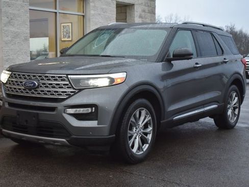 Used 2022 Ford Explorer Limited image 9