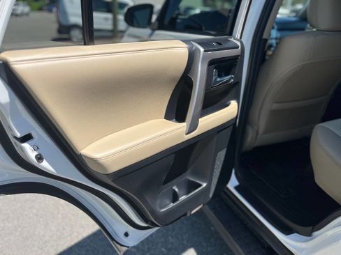 Used 2016 Toyota 4Runner Limited RWD image 14