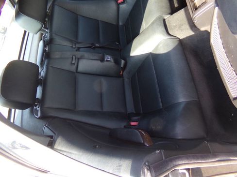 Used 2004 BMW 330Ci Convertible image 31