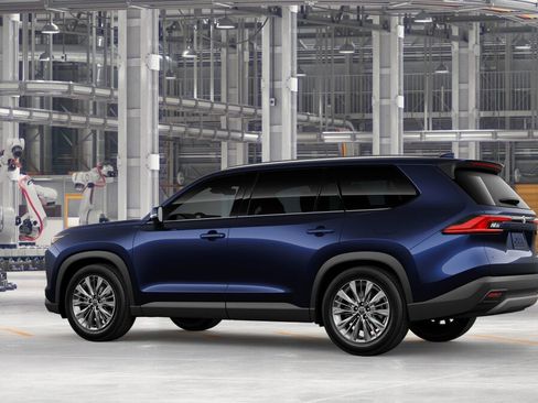 New 2026 Toyota Grand Highlander Platinum image 5