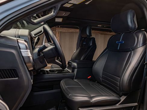 Used 2026 Ford F250 Platinum image 20