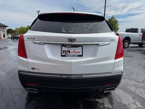 Used 2017 Cadillac XT5 Luxury w/ Driver Awareness Package FWD image 6