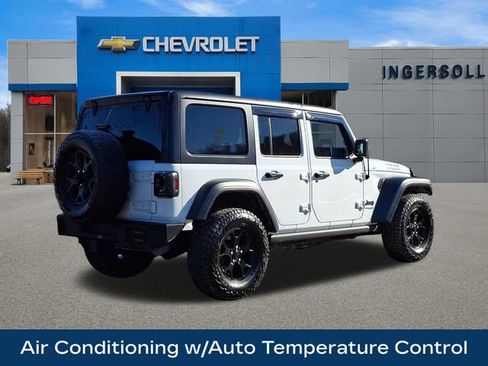 Used 2022 Jeep Wrangler Unlimited Sport image 9